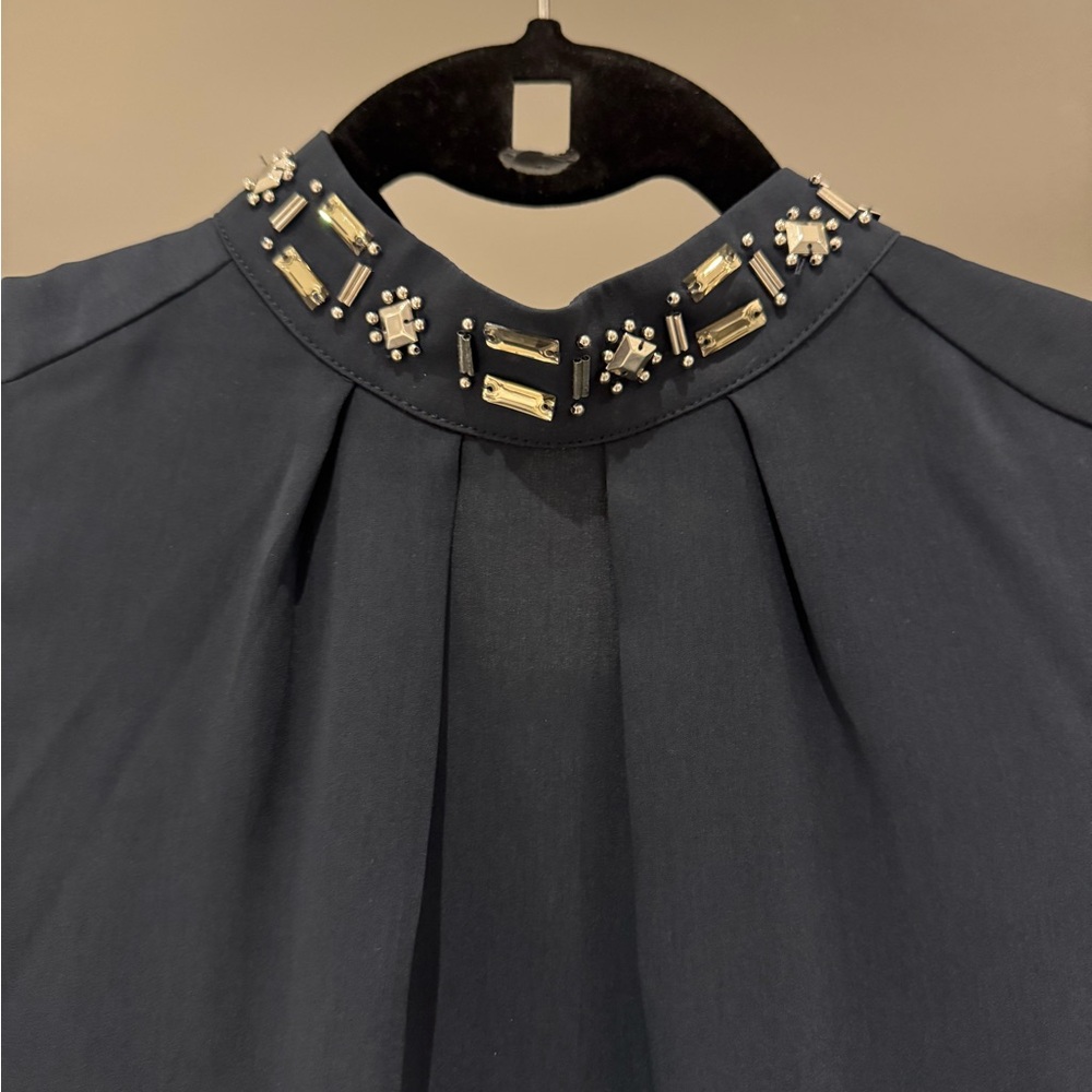 H&M Blouse - Picture 2 of 3